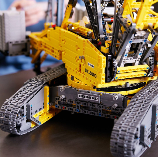 Блочный конструктор LEGO Гусеничный кран Liebherr LR 13000 (42146) - 4