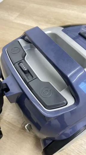 Пилосос безмішковий Grunhelm GVC-720RS - 4