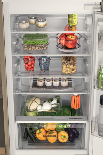 Встраиваемый холодильник с морозильной камерой Whirlpool WHC18D031A1 - 4