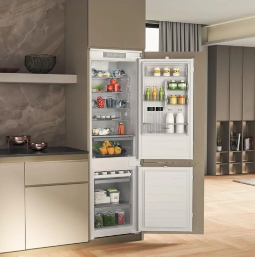 Встраиваемый холодильник с морозильной камерой Whirlpool WNBB18SP33R - 4