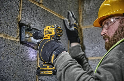 Дриль-шуруповерт акумуляторний DeWalt DCD708N - 4
