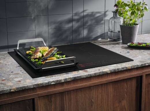Варильна поверхня електрична Electrolux EIS62453 - 5