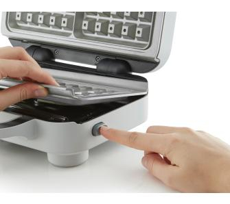Вафельниця Breville DuraCeramic VST072 - 4