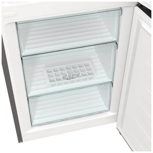 Холодильник із морозильною камерою HISENSE RB390N4AC2 - 12