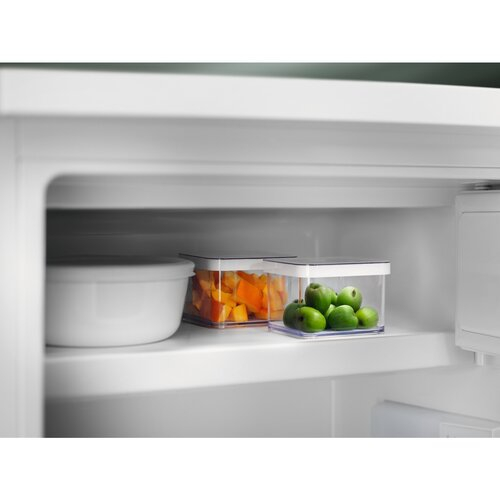 Холодильник із морозильною камерою Electrolux LXB1SE11W0 - 2
