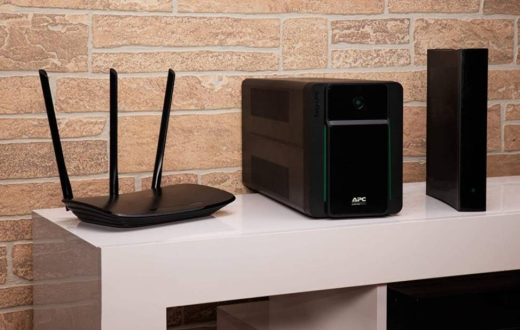 Лінійно-інтерактивне ДБЖ APC Easy UPS, IEC (BVX1600LI) - 5