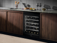 Винный шкаф Electrolux EWUS040B8B - 4