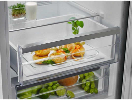 Холодильник з морозильною камерою Electrolux LNT7ME32M2 - 12