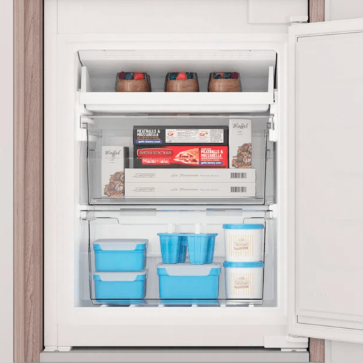Холодильник с морозильной камерой Indesit INC18T311 - 10