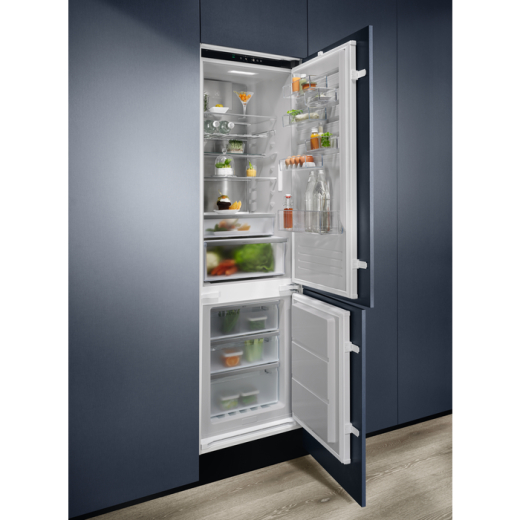 Встраиваемый холодильник с морозильной камерой Electrolux ENC8MD19S - 7