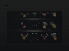 Встраиваемый винный шкаф AEG NKW8P21KAT